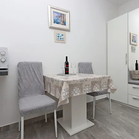 With Parking Space Mundanije, Rab - 21543 Appartamento