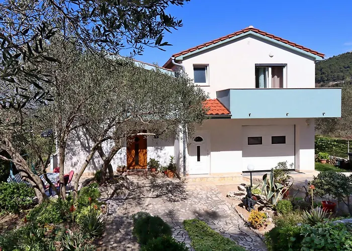 Διαμέρισμα With Parking Space Mundanije, Rab - 21543 *